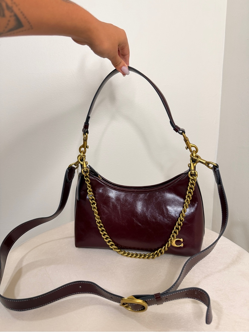Coach Burgundy Juliet 25